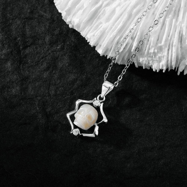12 Zodiac Signs Astrology Pearl Skull Gemini Necklace™ Skull Accessories – Bold Expression of Your Star Sign