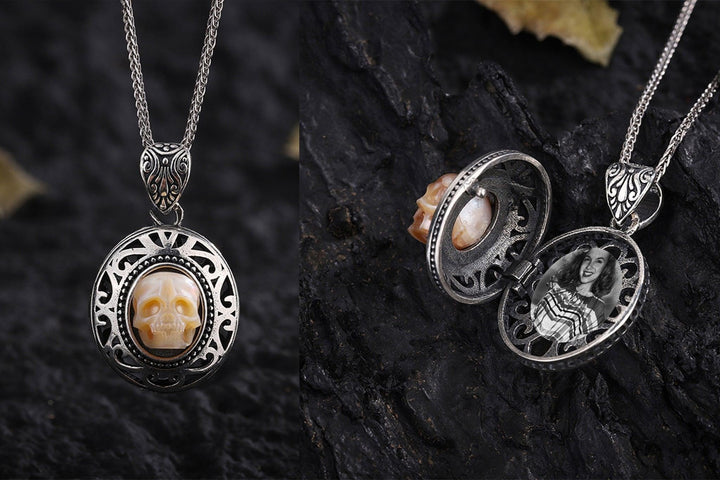 Pearl Skull Queen's Pillbox Locket Necklace™ Skull Accessories – Hollow-Carved Elegance with a Secret Within