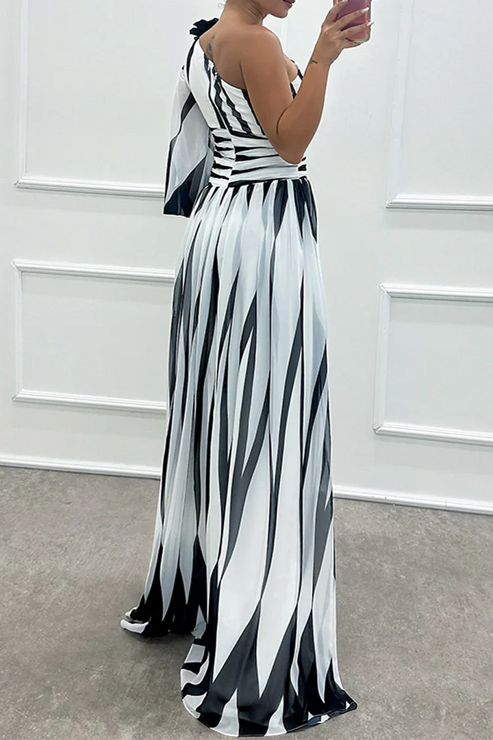 Chloe WD – Elegant Striped One Shoulder Maxi Dress