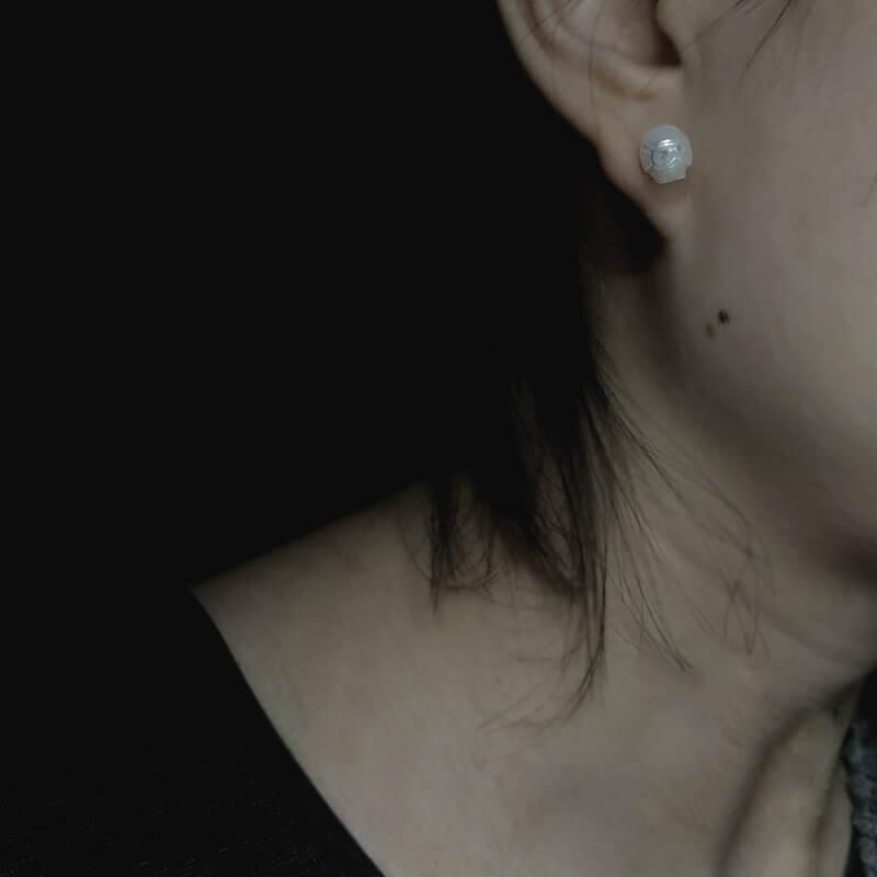 Dainty Minimalist Pearl Skull Stud Earrings™ Skull Accessories  – Subtle Edge Meets Timeless Elegance