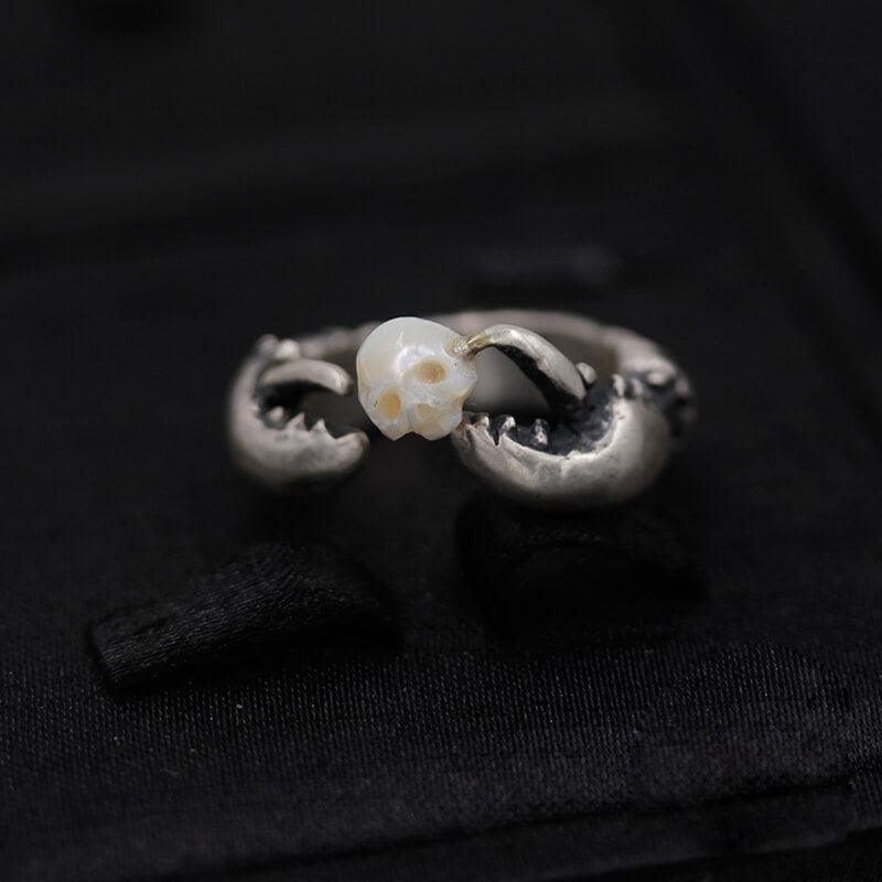 Pearl Skull Crab Pincer Ring™ Skull Accessories  – Ocean Mystique Meets Gothic Elegance