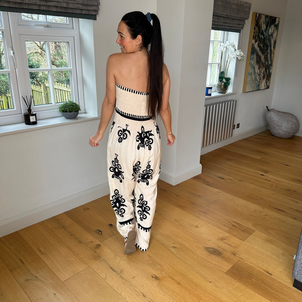 Tube Top Suspender Jumpsuit™ – Effortlessly Chic & Comfortable