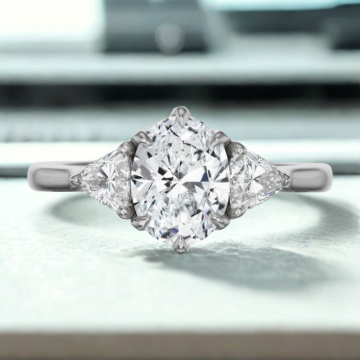 Ethereal Spark Ring™ Luxury Ring – Pure Light, Perfect Balance