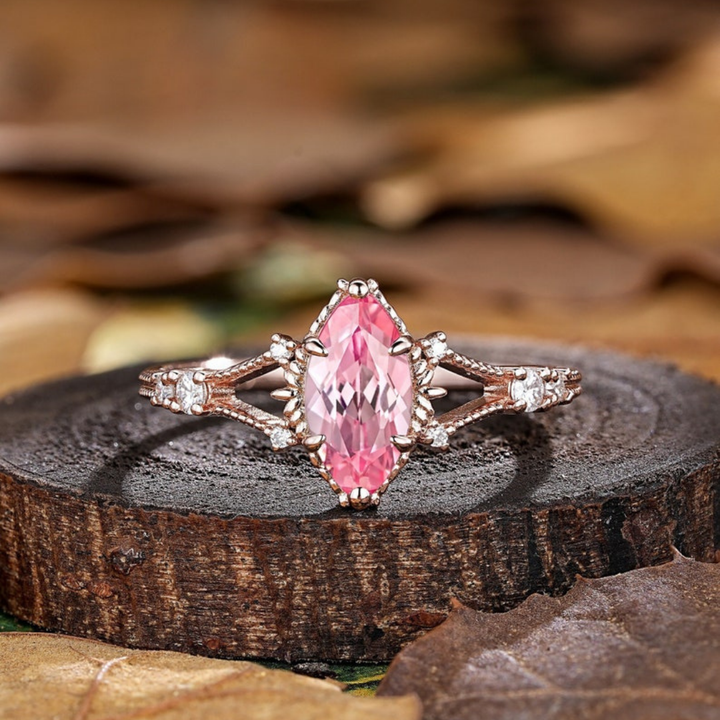 Blush Dream Ring™ Luxury Ring – 1.5 Carat Pink Sapphire in Vintage Rose Gold Design