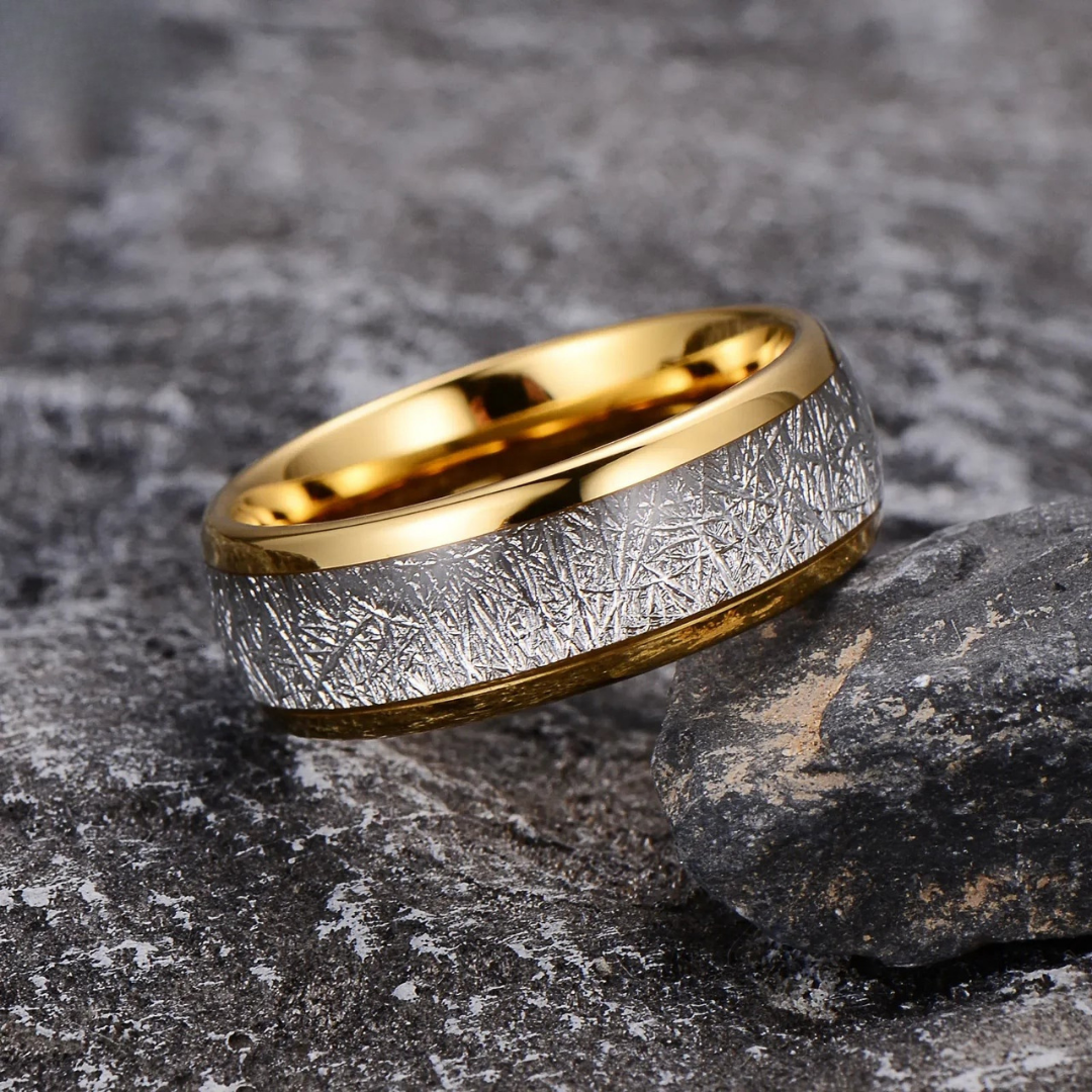 Stravos™ – Texture of Ice. Edge of Gold.