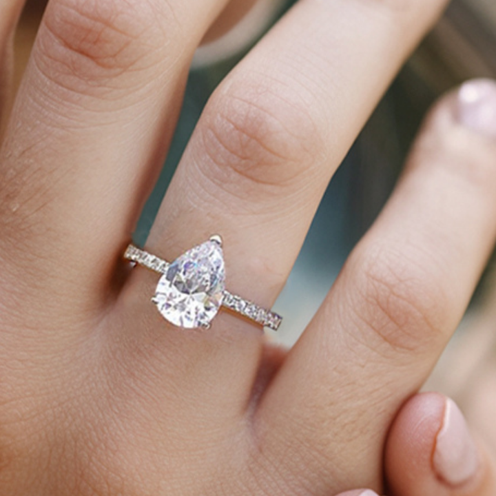 Tear of Dawn Ring™ Colored Gem Stone – Eternal Sparkle with Graceful Elegance