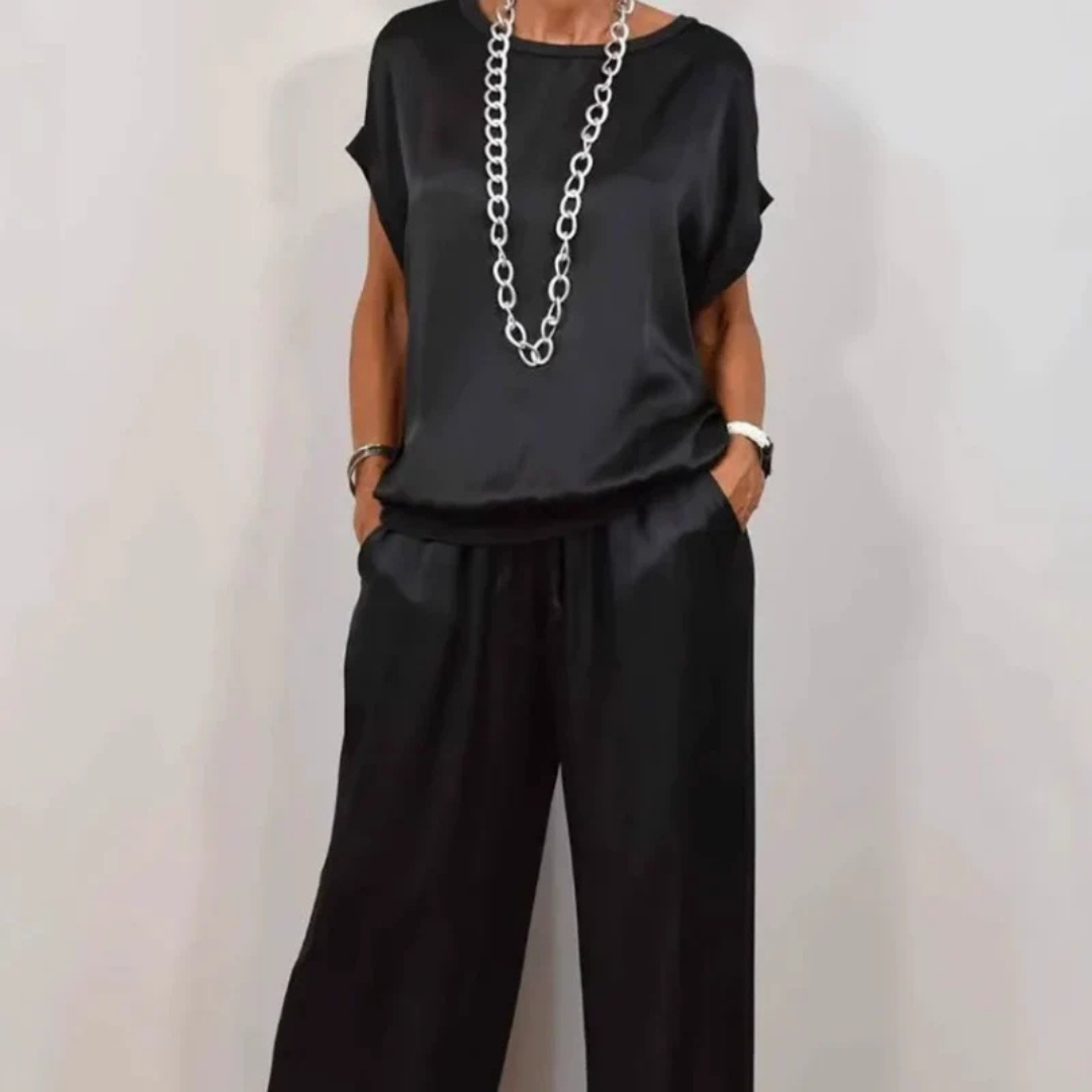 Catalina™ – Elegant Two-Piece Suit