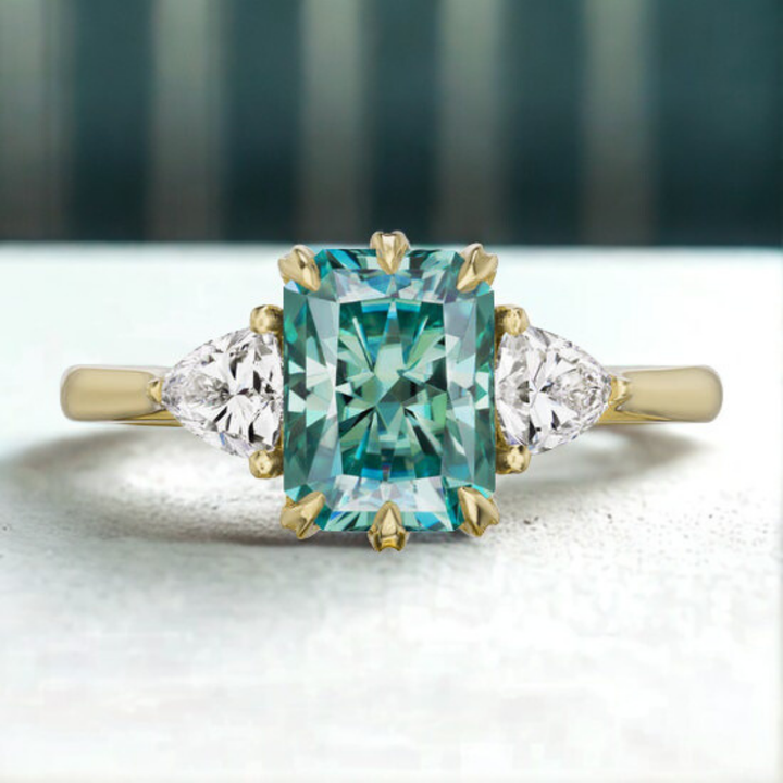 Mirage Glow Ring™ Luxury Ring – Illusion of Light, Crafted in Teal