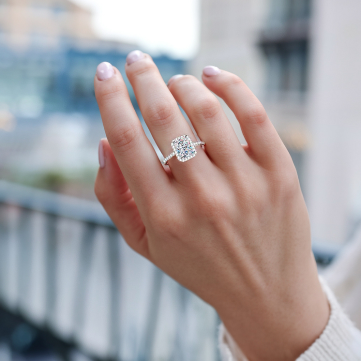 Frosted Halo Ring™ Colored Gem Stone – Dazzling Radiance in a Timeless Setting