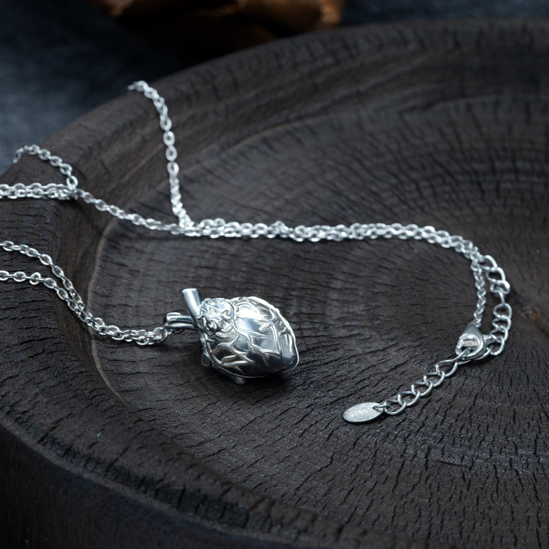 Soul in the Depths™ Skull Accessories  - Openable Anatomical Heart Pearl Skull Necklace