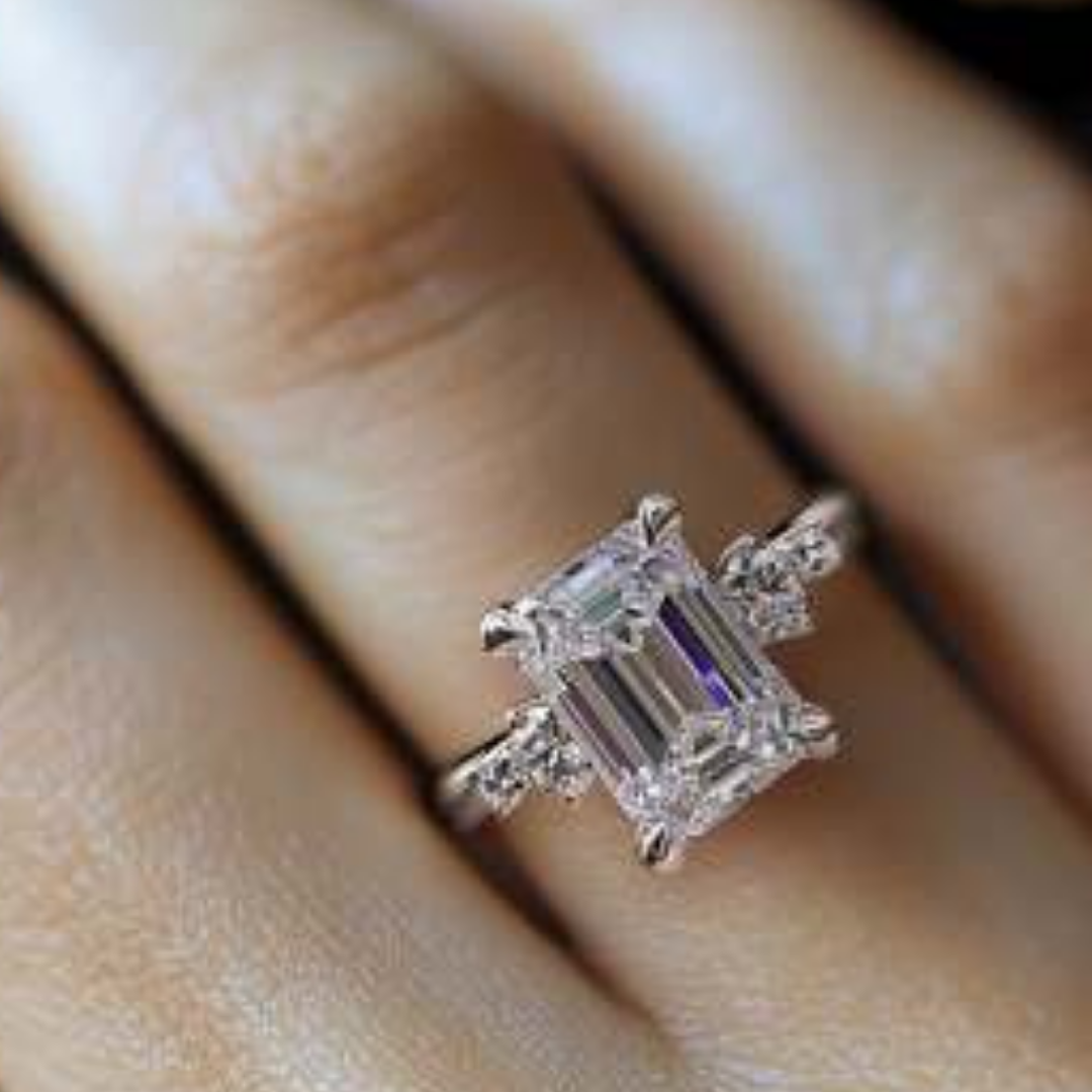 Emerald Mist Ring™ Colored Gem Stone – Sleek Symmetry with Unmatched Brilliance