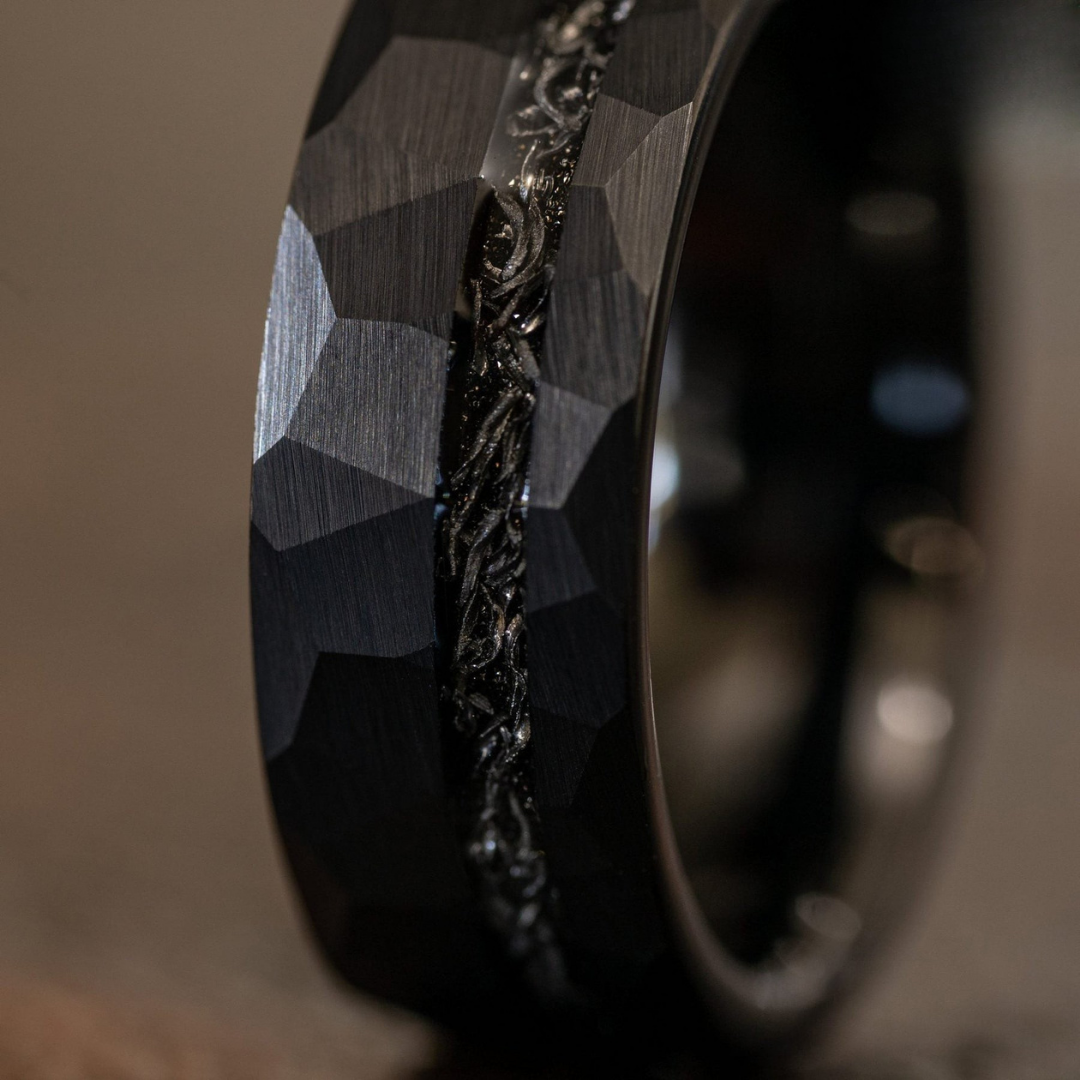 Oblivion™ Men Rings – Forged in Shadows, Bound by the Cosmos