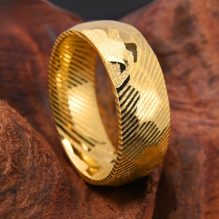 Draxor™ – 18K Gold-Plated Damascus Steel Ring