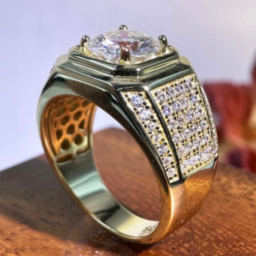 Solar Veil Ring™ Luxury Ring – Bold Elegance in Every Detail