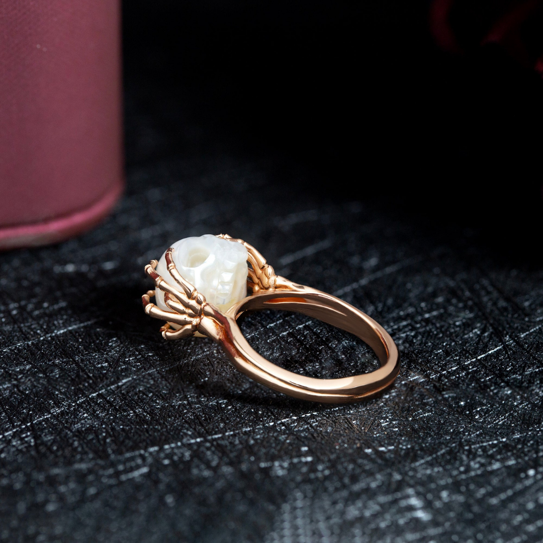 Be A Thinker Pearl Cranium Ring™ Skull Accessories  – Thoughtful Artistic Design with Hand-Carved Pearl Skull