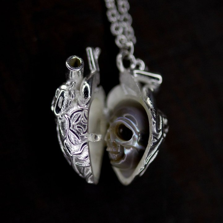 Soul in the Depths™ Skull Accessories  - Openable Anatomical Heart Pearl Skull Necklace