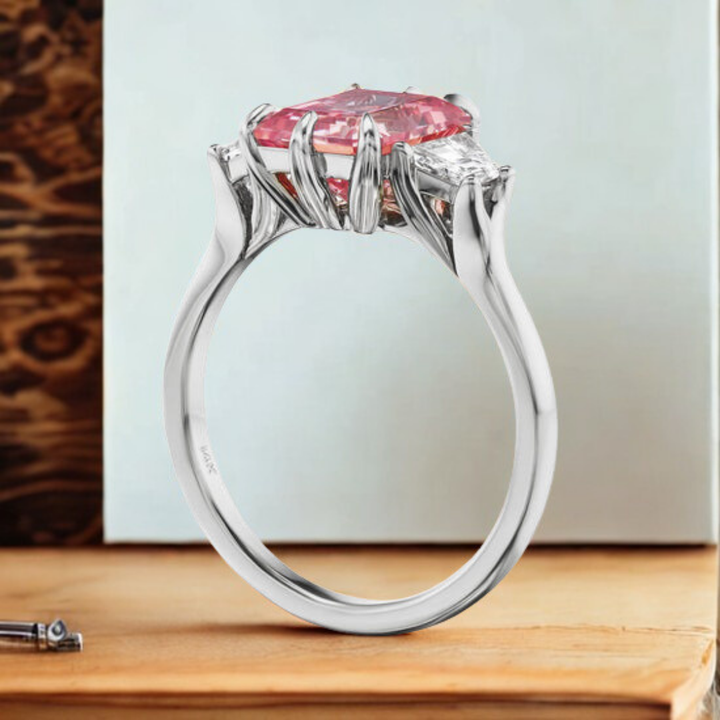 Blush Stardust Ring™ Luxury Ring – Dreamy Radiance in Rose Geometry