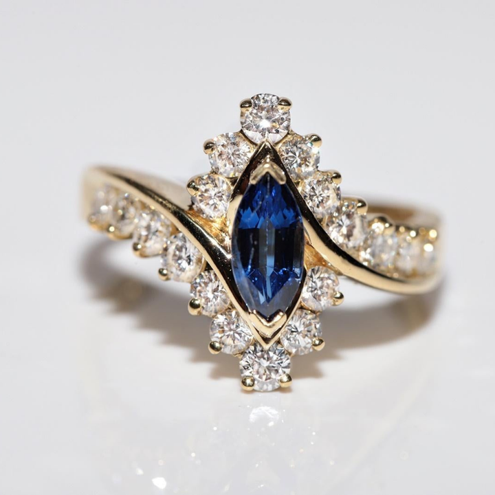 Royal Midnight Ring™ Luxury Ring – 3 Carat Deep Sapphire Elegance in Rose Gold