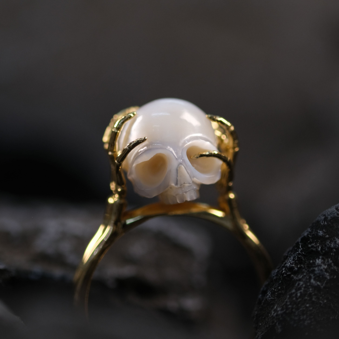 Be A Thinker Pearl Cranium Ring™ Skull Accessories  – Thoughtful Artistic Design with Hand-Carved Pearl Skull