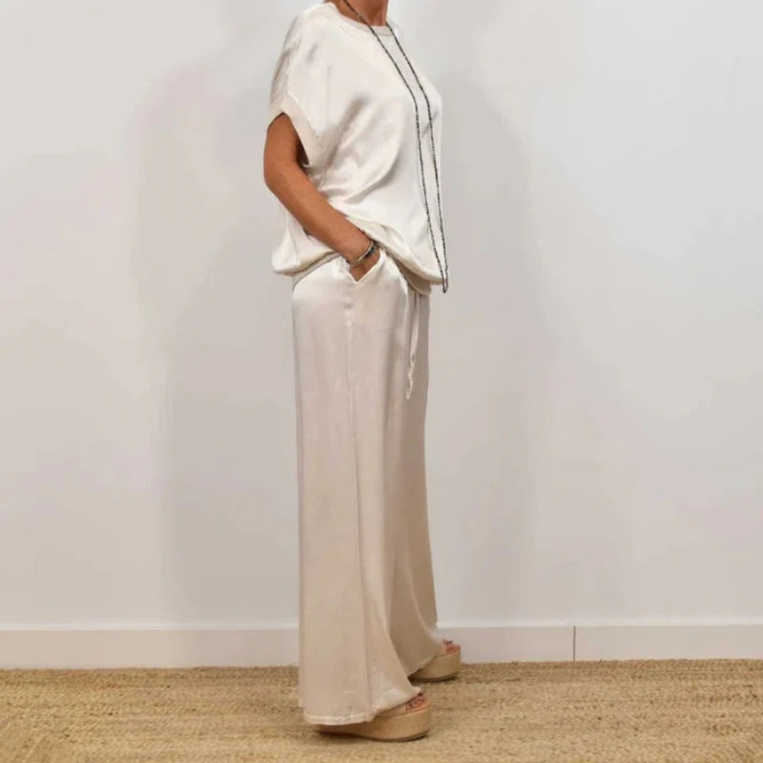 Catalina™ – Elegant Two-Piece Suit