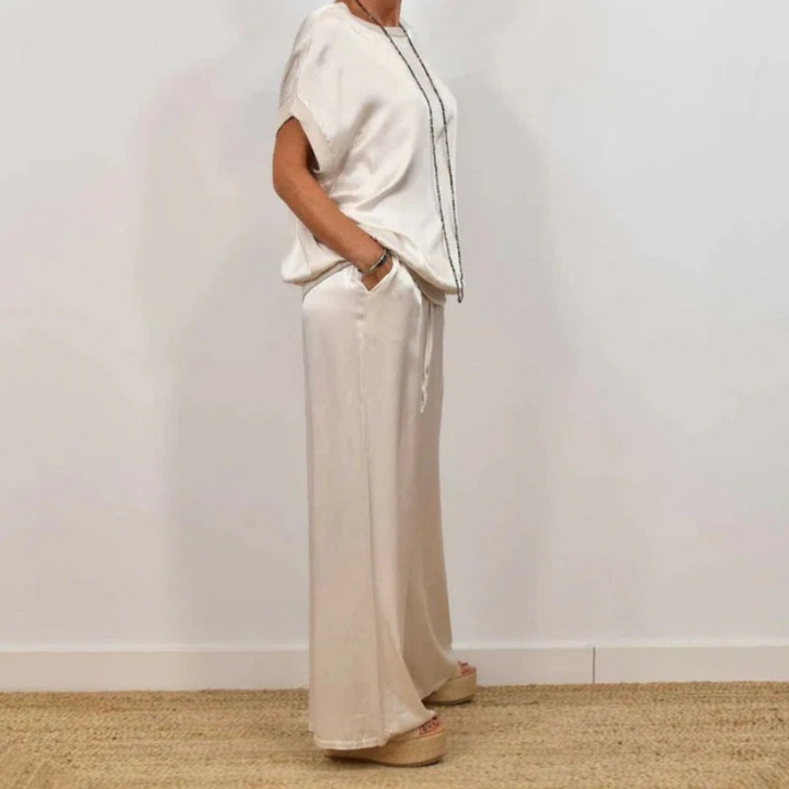 Catalina™ – Elegant Two-Piece Suit