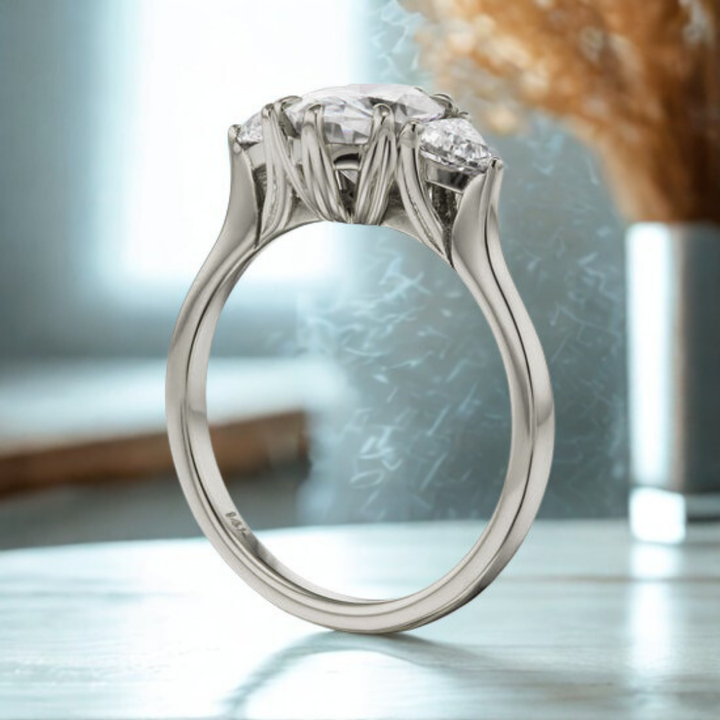 Ethereal Spark Ring™ Luxury Ring – Pure Light, Perfect Balance
