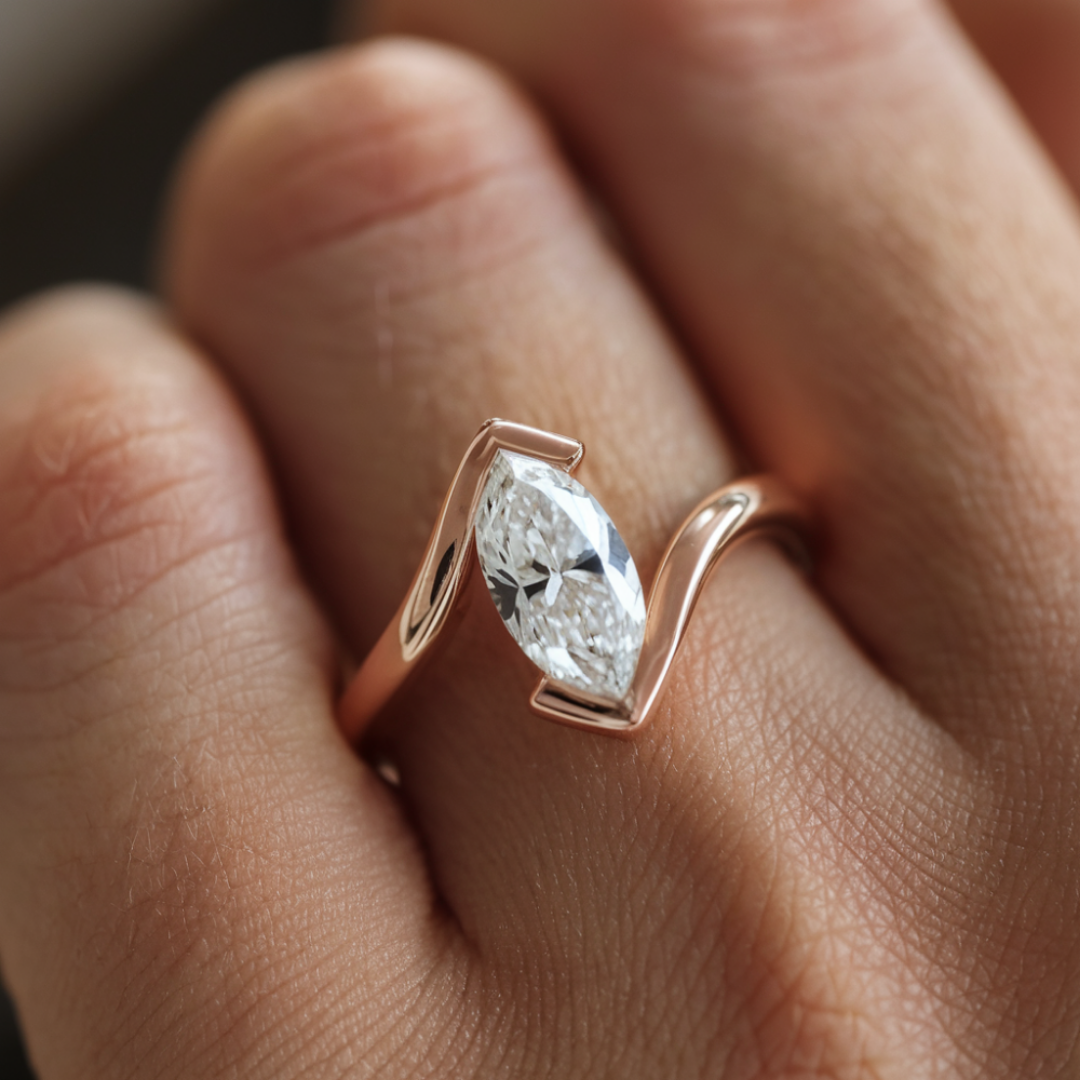 Aurora Tip Ring™ Colored Gem Stone – Sculptural Elegance in a Minimalist Frame