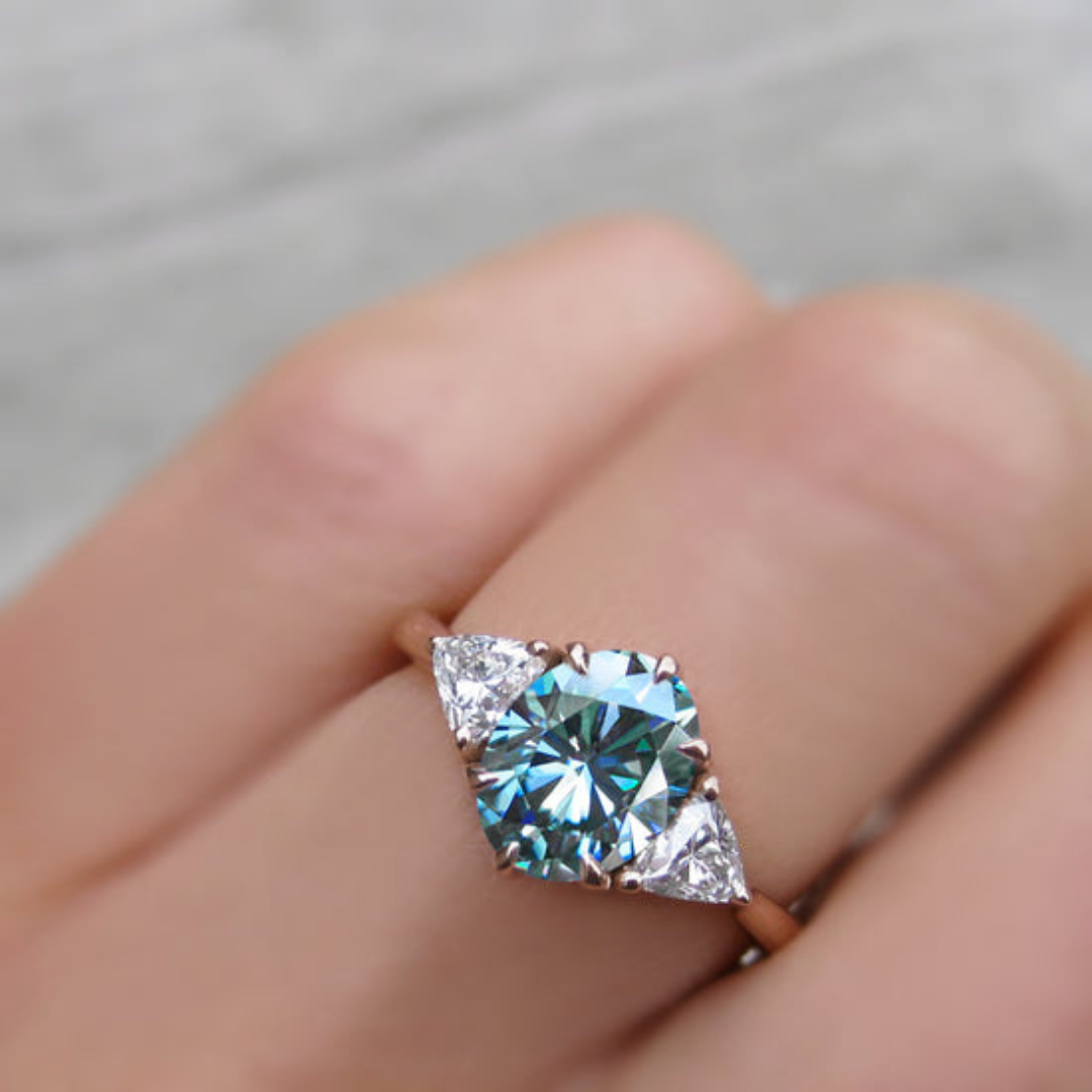 Mystic Tide Ring™ Luxury Ring – Ocean Depth in a Refined Trio