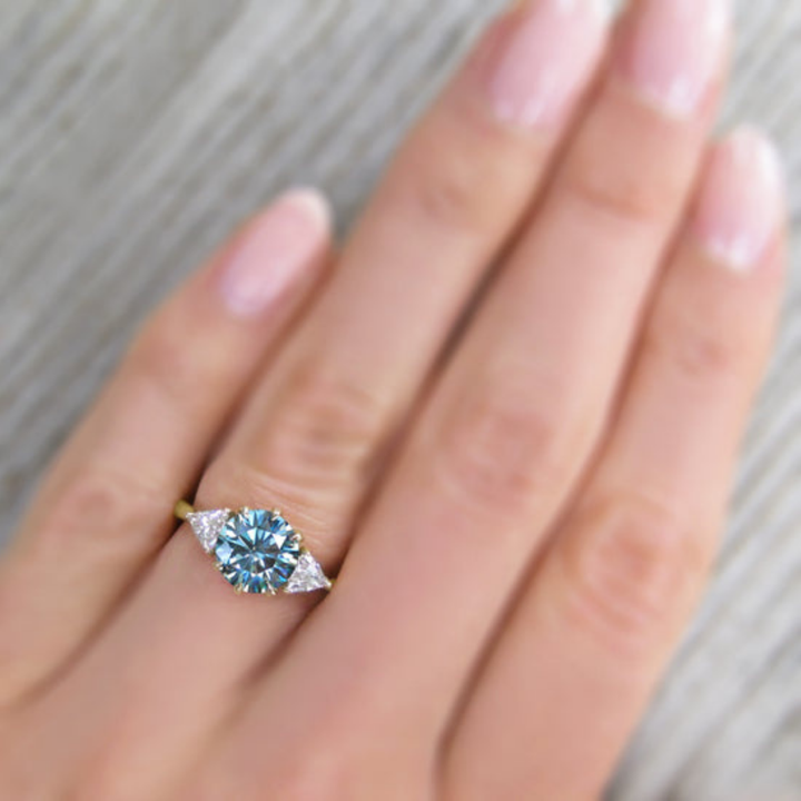 Frost Lagoon Ring™ Luxury Ring – Cool Fire in a Trio of Light