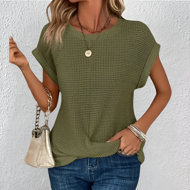 Luna WBC– Tummy Tucking Waffle-Knit Top