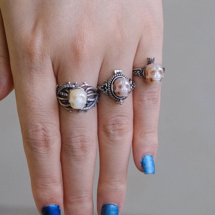 Antique Pearl Skull Queen Crown Engraved Ring™ Skull Accessories  – Vintage Skull Ring with Regal Crown and Intricate Carvings
