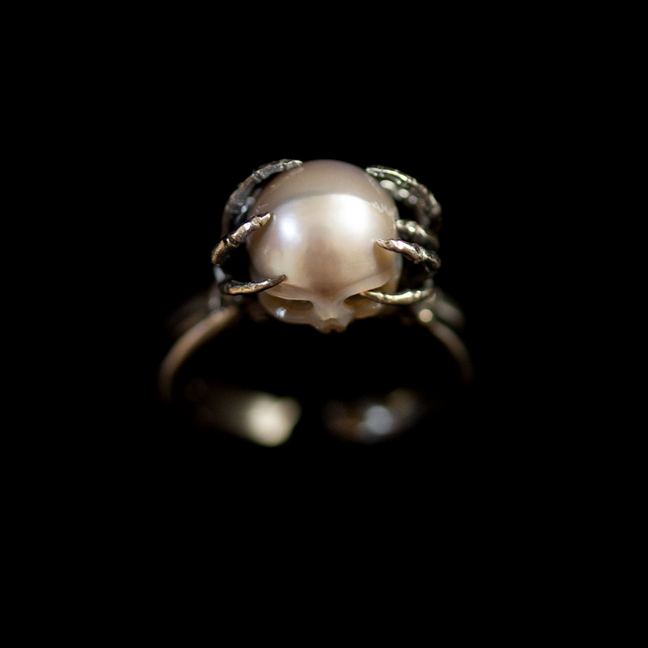 Be A Thinker Grey Pearl Cranium Ring™ Skull Accessories – A Symbol of Reflection and Depth