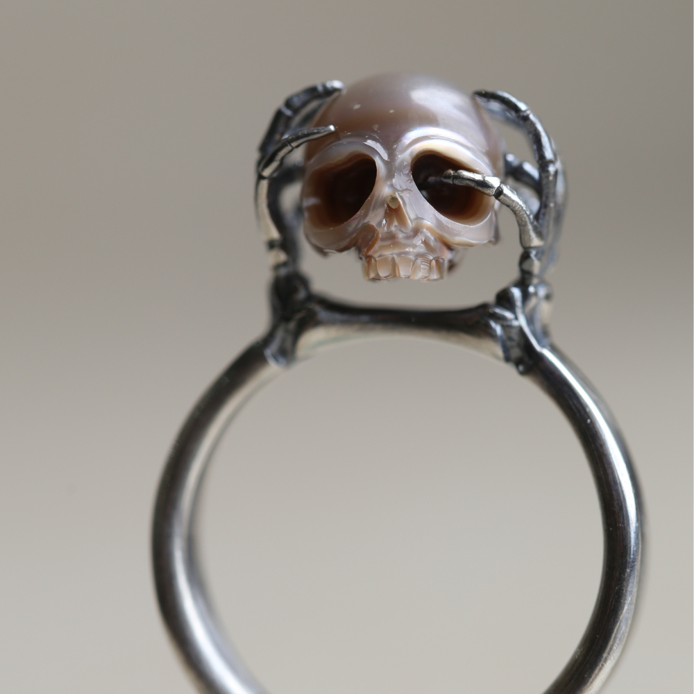 Be A Thinker Grey Pearl Cranium Ring™ Skull Accessories – A Symbol of Reflection and Depth
