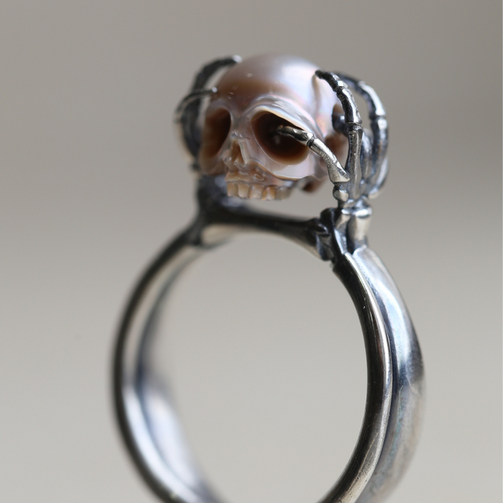 Be A Thinker Grey Pearl Cranium Ring™ Skull Accessories – A Symbol of Reflection and Depth