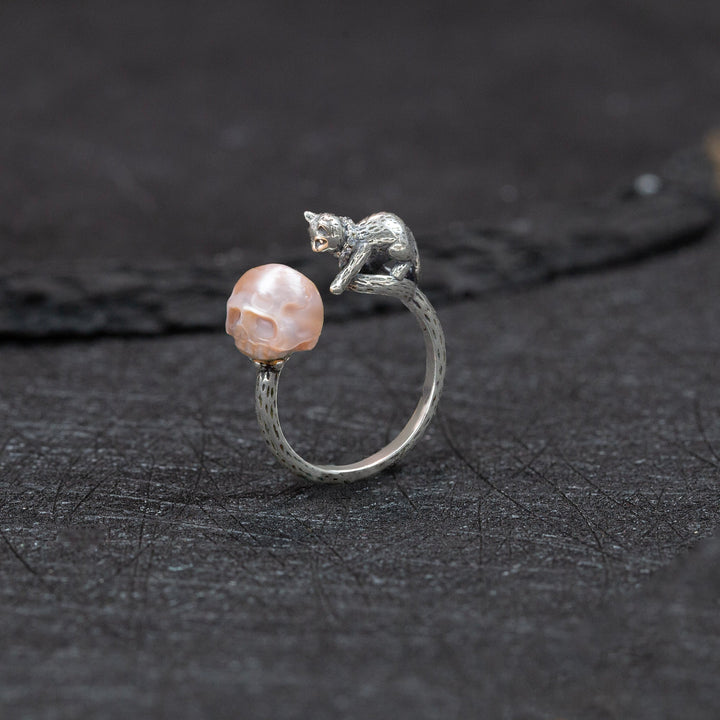 Celestial Cat Pearl Skull Ring™ Skull Accessories  – Mystical Elegance Meets Bold Mystery