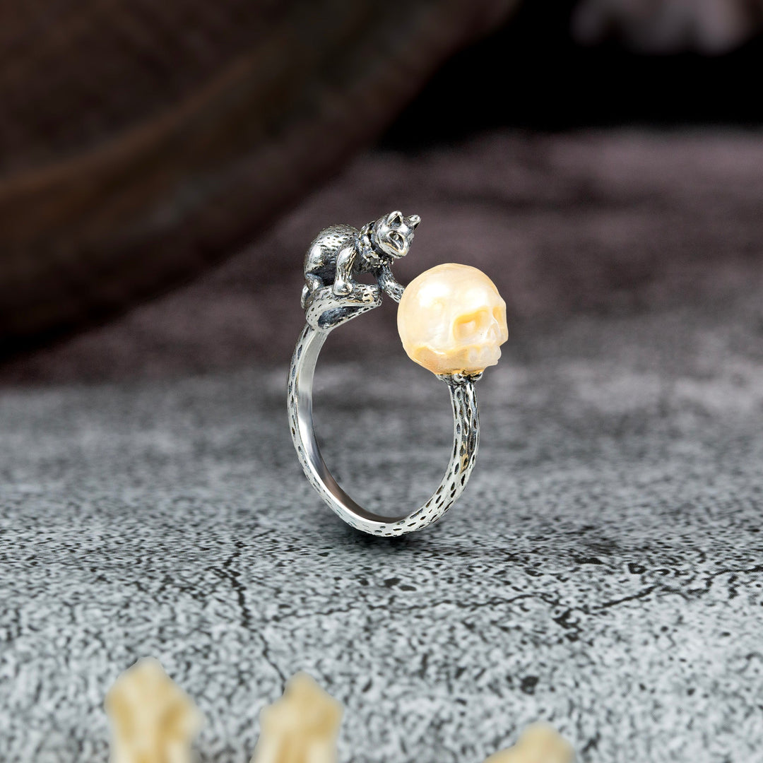 Celestial Cat Pearl Skull Ring™ Skull Accessories  – Mystical Elegance Meets Bold Mystery