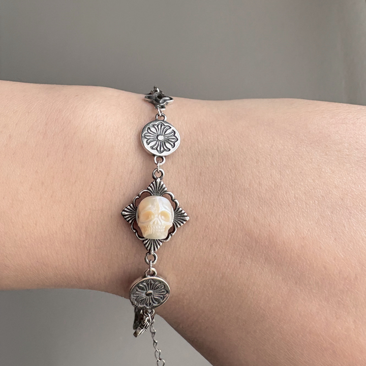 Chrome Heart Pearl Skull Chain Bracelet™ Skull Accessories  – For the Bold & Iconic