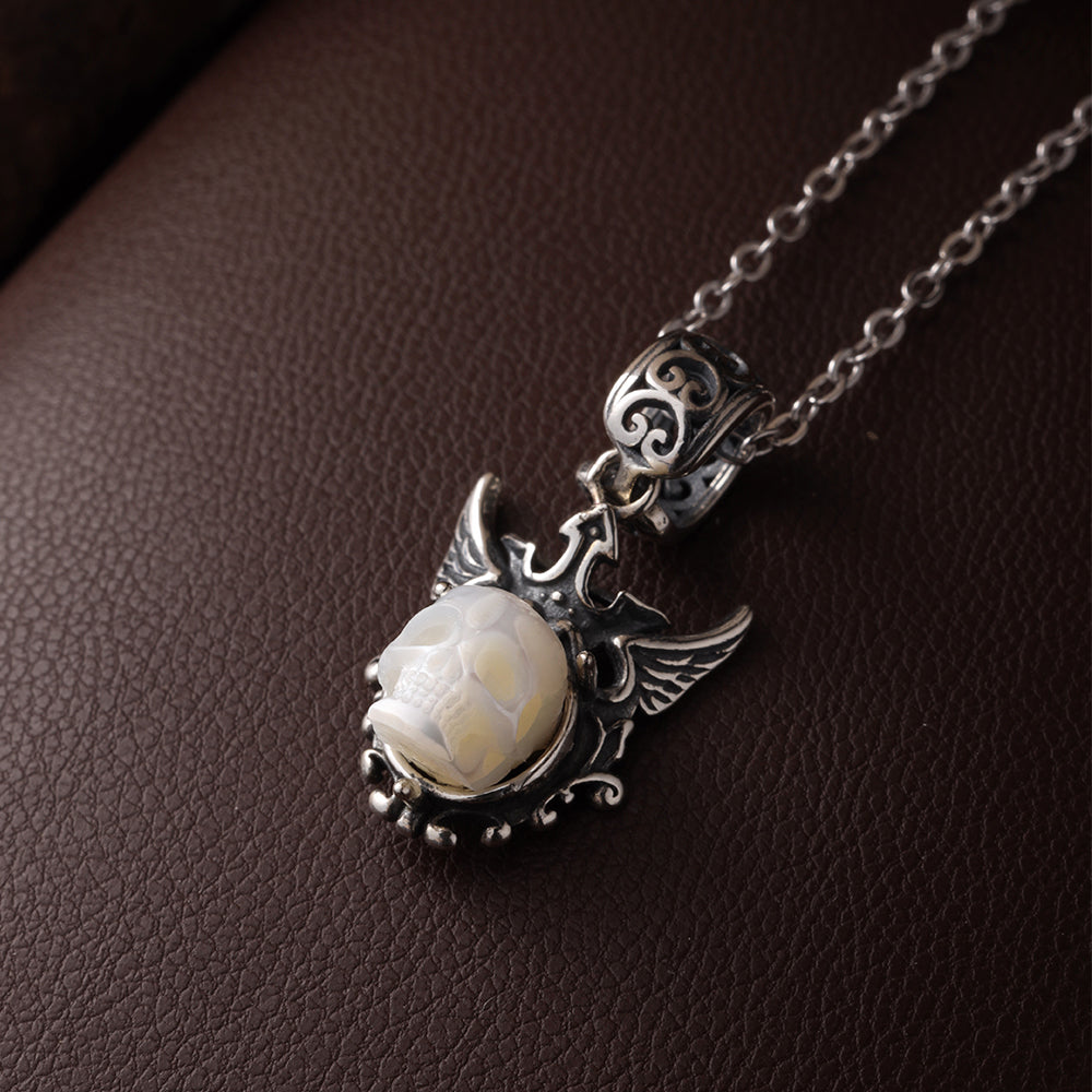 Devil's Wing Pearl Skull Pendant Necklace™ Skull Accessories – Embrace Your Dark Elegance