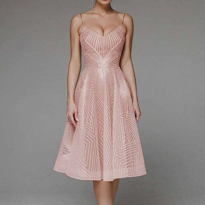 Hilda® NDC | Elegant Dress with Open Back