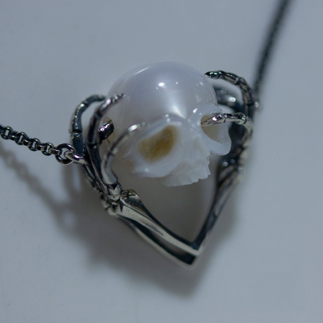 Hands on Head Skull Cranium Necklace™ Skull Accessories – Bold Gothic Expression with Emotional Depth