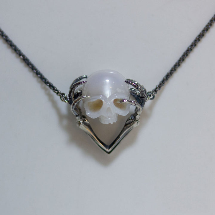 Hands on Head Skull Cranium Necklace™ Skull Accessories – Bold Gothic Expression with Emotional Depth