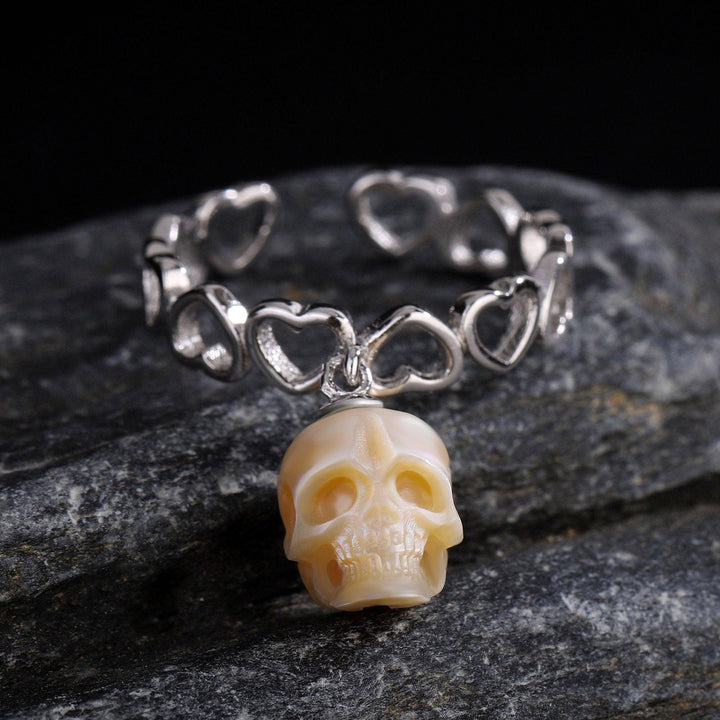 Heart-shaped Band Pearl Skull Ring™ Skull Accessories  – Gothic Elegance with Romantic Edge