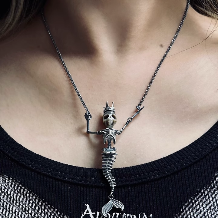 Mermaid Pearl Skull Statement Necklace™ Skull Accessories - Exquisite Merfolk-Inspired Pearl Skull Jewelry