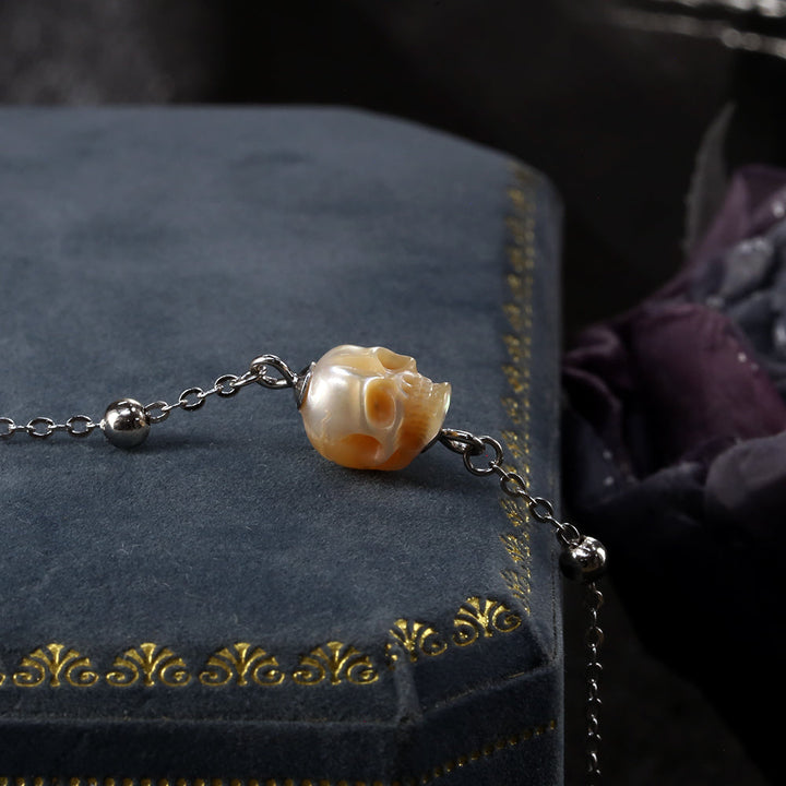Minimalist Pearl Skull Chain Bracelet™ Skull Accessories – Timeless Elegance with an Edgy Twist