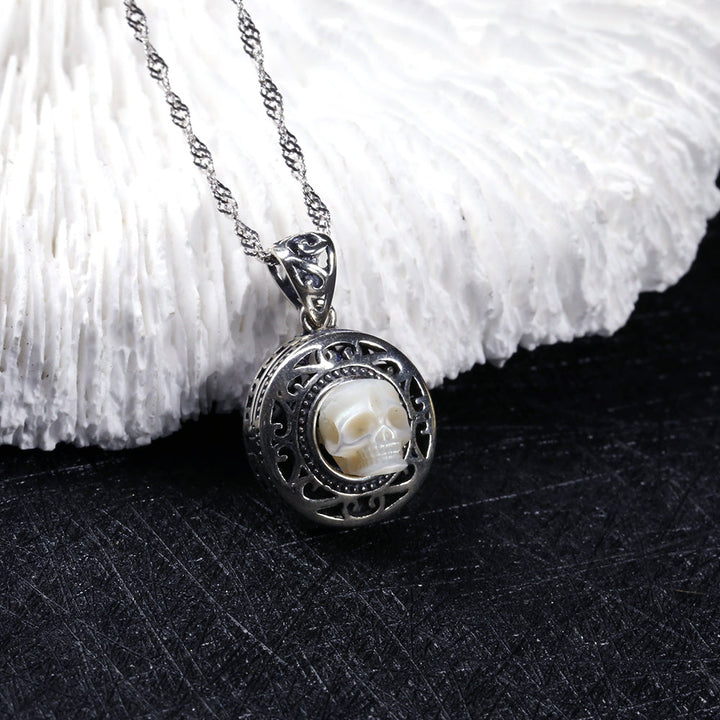 Pearl Skull Queen's Pillbox Locket Necklace™ Skull Accessories – Hollow-Carved Elegance with a Secret Within