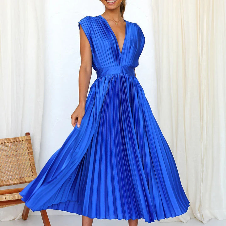 Heather– New Women's Dress with Pleats, Zipper, and Sleeveless Design