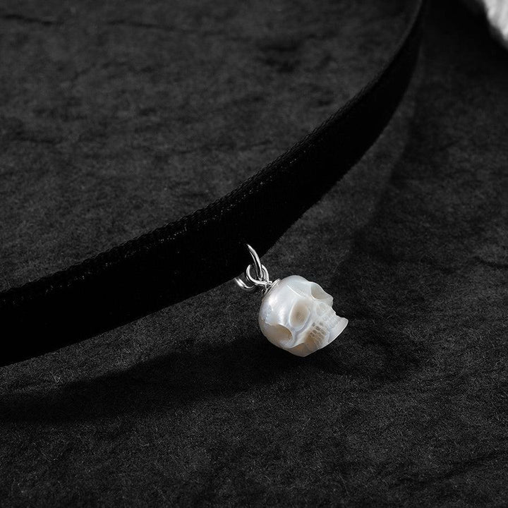 Black Velvet Pearl Skull Choker Necklace™ Skull Accessories  – Gothic Elegance with a Pearlescent Edge