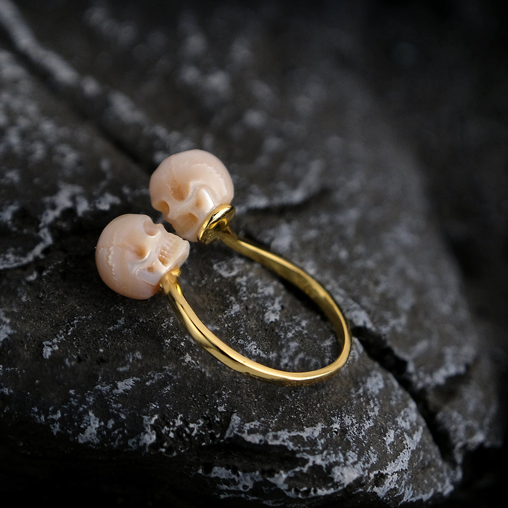 Toi et Moi Two Stone Pearl Skull Ring™ Skull Accessories  – A Bold Twist on Romantic Symbolism