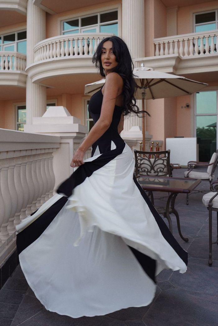 Eliana WD | Paneled Maxi Dress