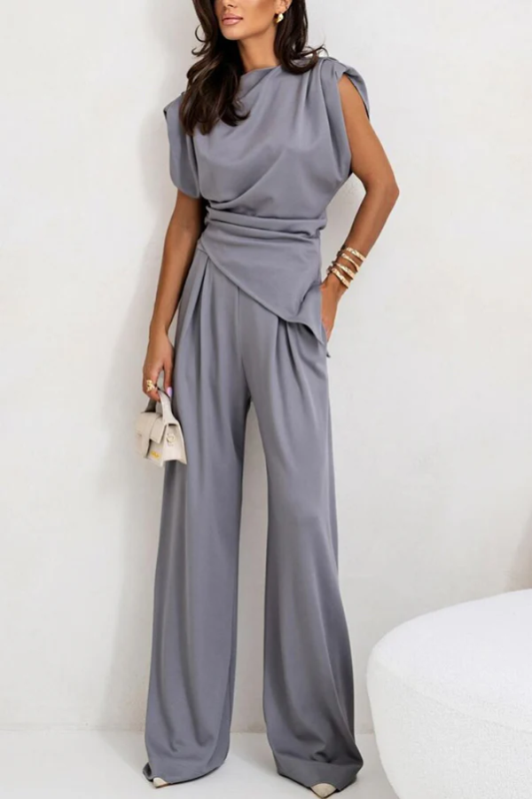 Klarrise – Lightweight Outfit Set for Women